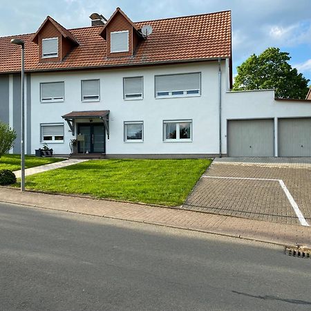 Schoene Ferien- Monteurswohnung - Ruhig Und Malerisch Gelegen Hofgeismar Extérieur photo