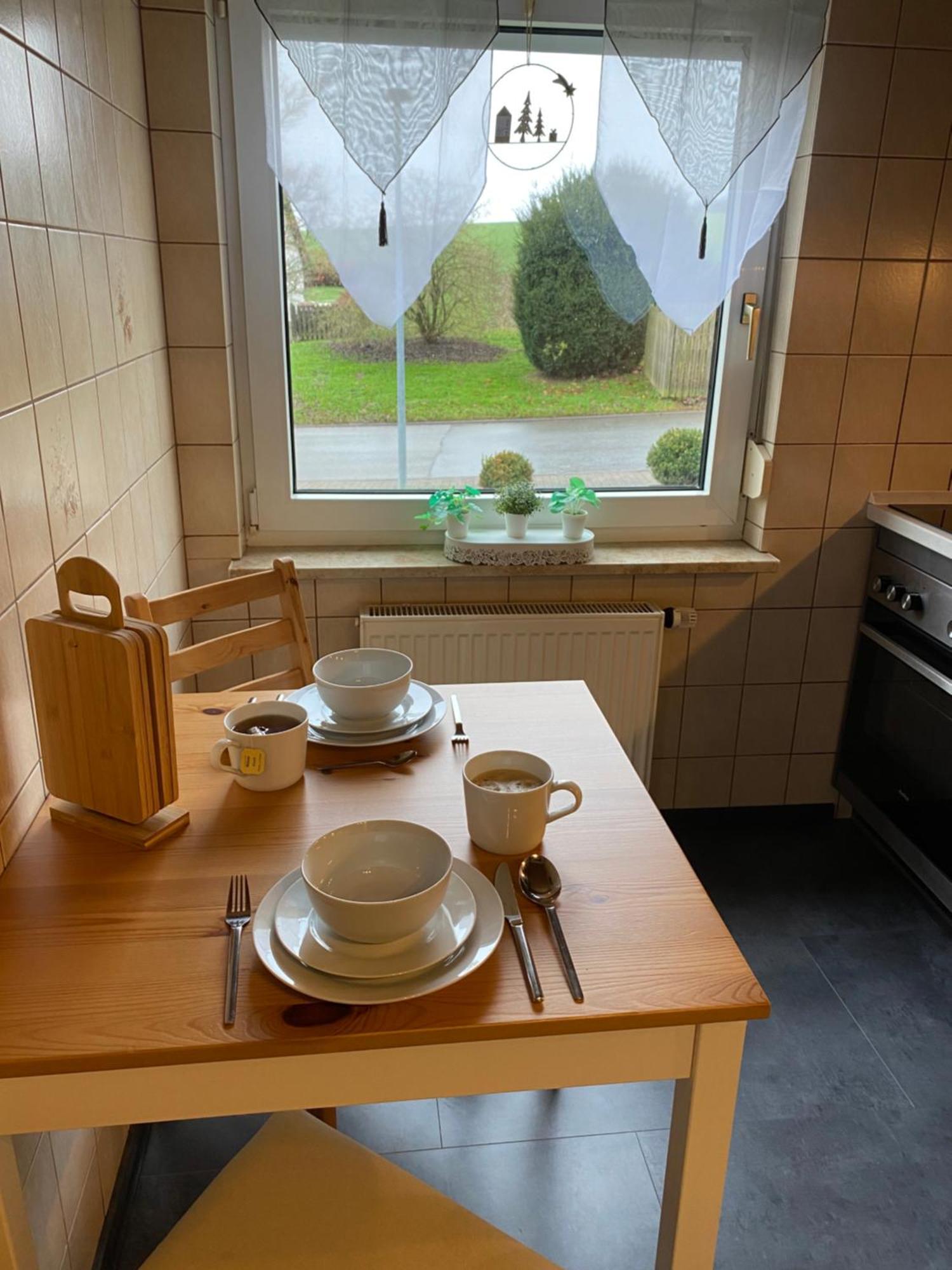 Schoene Ferien- Monteurswohnung - Ruhig Und Malerisch Gelegen Hofgeismar Extérieur photo